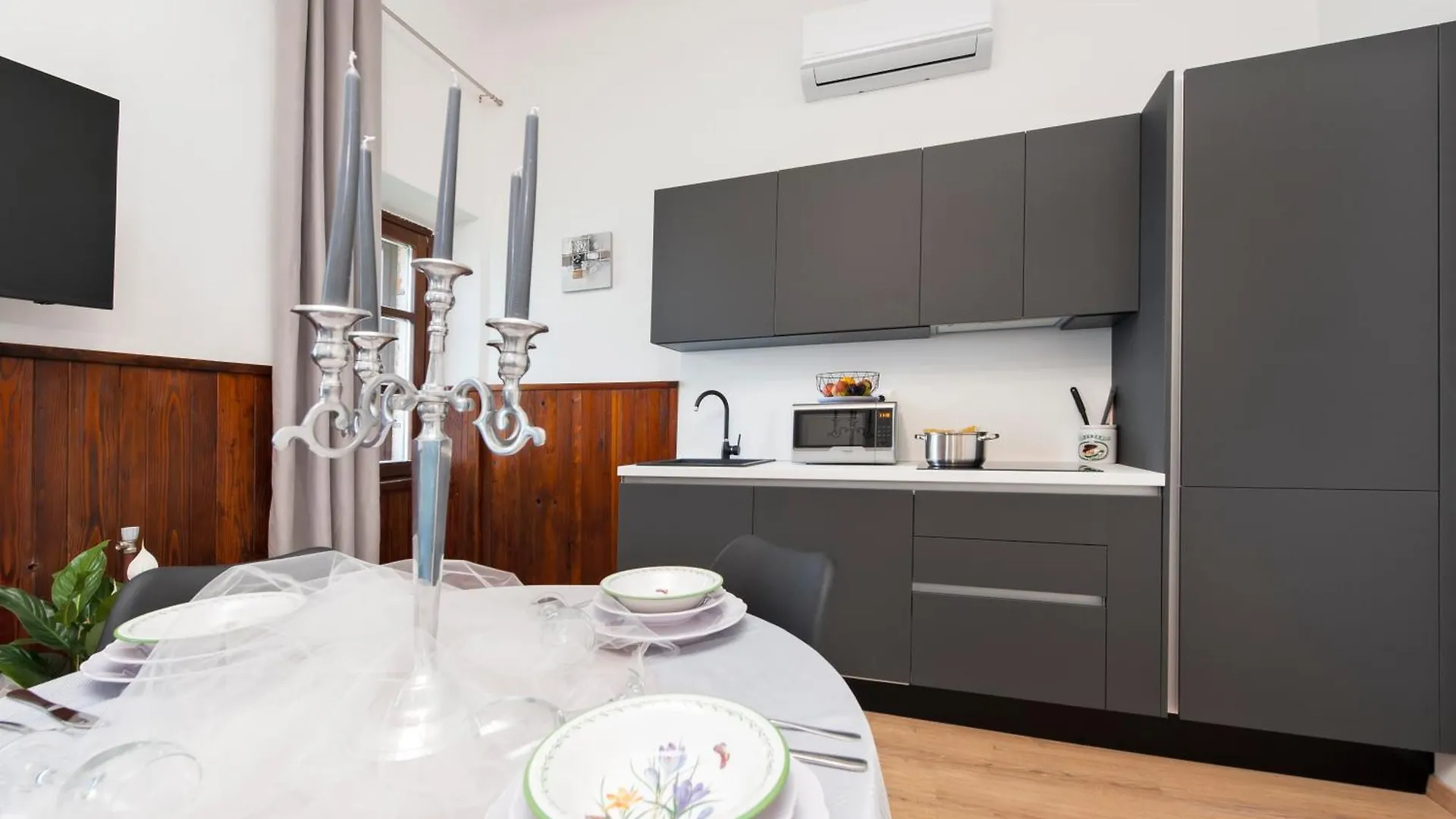 Apartment Rubi Rovinj 0*,